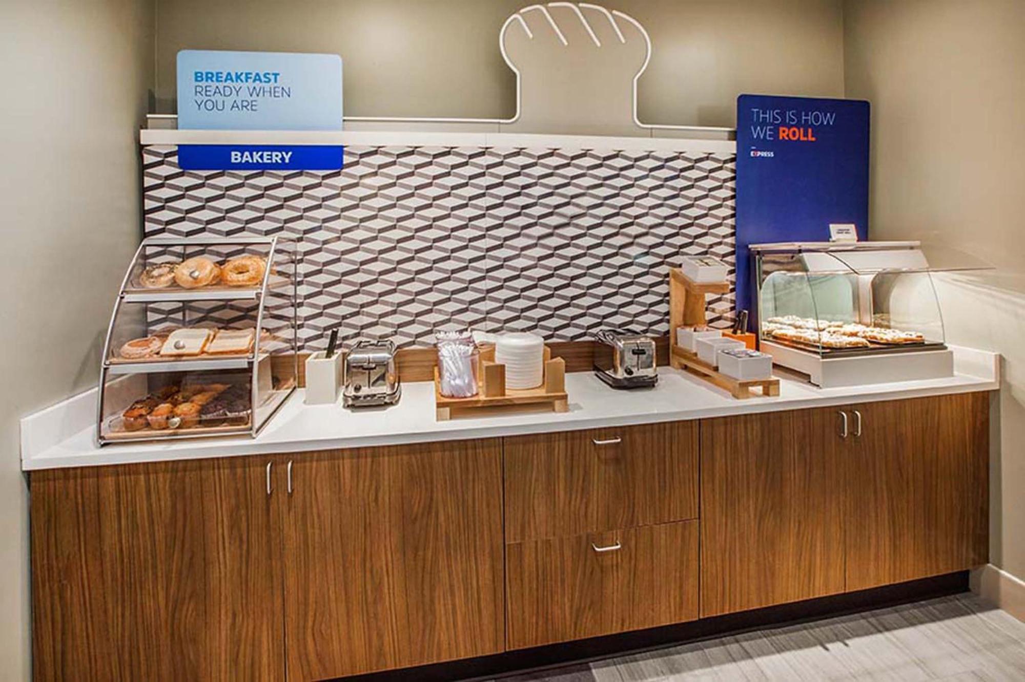 Holiday Inn Express Layton - I-15 By Ihg Extérieur photo