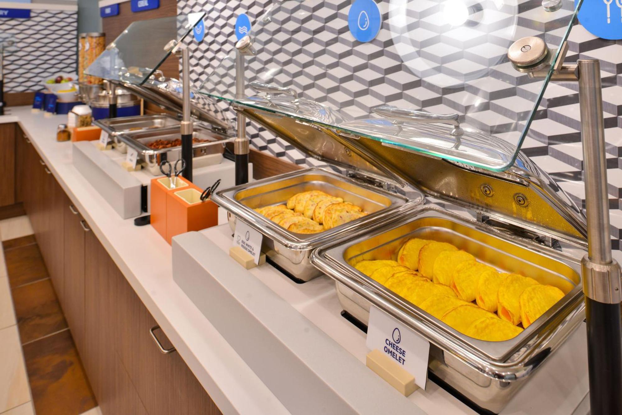 Holiday Inn Express Layton - I-15 By Ihg Extérieur photo